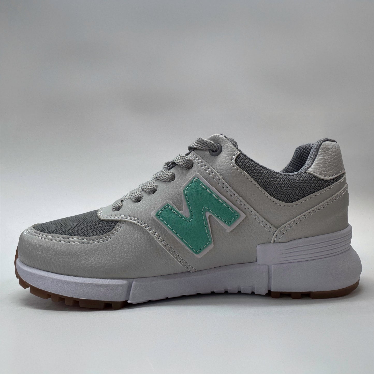 tenis f08 gris verde style